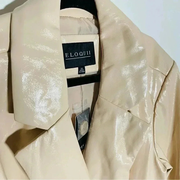 NWT Eloquii Patent Faux Leather Blazer in Macadamia - Picture 4 of 7